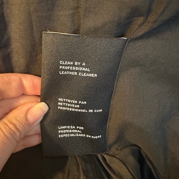 Michael Kors Black Leather Jacket with Quilted Design - Picture 6 of 6